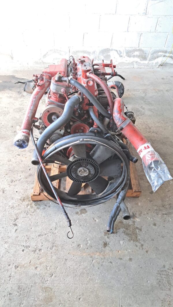 Motore eurocargo 120E23 / 150E23 / 170E23 ( type: 8060.45S ) 230 cavalli - immagine 2