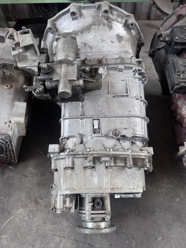 Cambio iveco eurotech 180E27 / 190E27 / 240E27 type: “2895.9 / 2895B9”