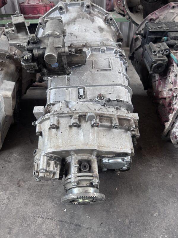 Cambio iveco eurotech 180E27 / 190E27 / 240E27 type: “2895.9 / 2895B9” - immagine 2