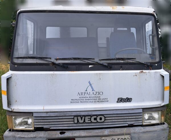 Cabina turbozeta Iveco  79.14 / 109.14 (completa, interni seminuovi) - immagine 2