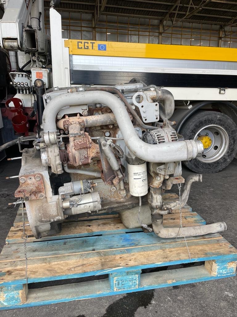 Motore iveco eurocargo 75E17 / 80E17 / 100E17 / 120EL17  (Tector F4AE0481A * C120)