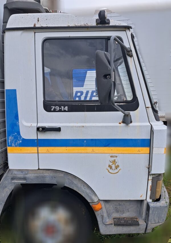 Cabina turbozeta Iveco  79.14 / 109.14 (completa, interni seminuovi)