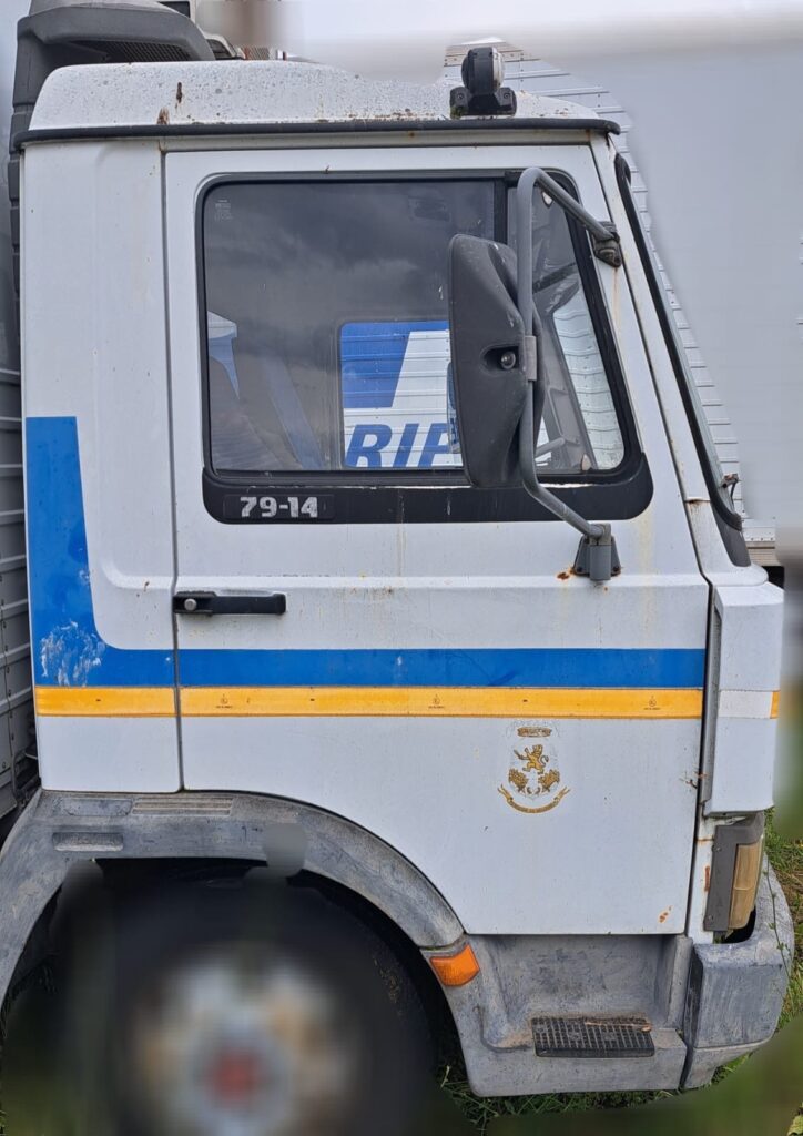 Cabina turbozeta Iveco  79.14 / 109.14 (completa, interni seminuovi)