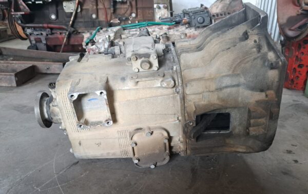 Cambio Iveco Eurocargo 6 marce - prima serie - immagine 3