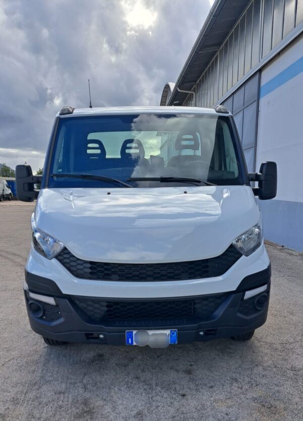 Iveco daily 35C110 a telaio (con impianto ribaltabile) - immagine 8