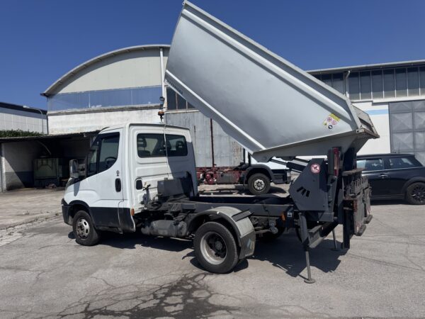 IVECO DAILY 35C110 a telaio con impianto RIBALTABILE - immagine 6