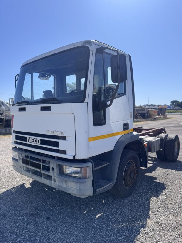 Iveco eurocargo 120E18 - a telaio con imp. RIBALTABILE - immagine 2