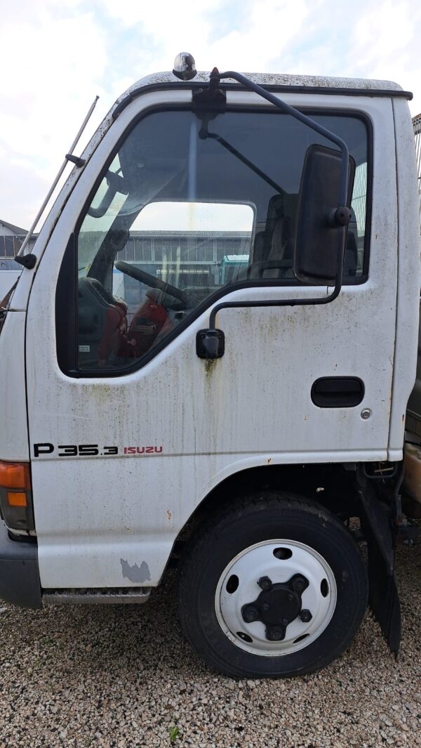 Cabina ISUZU npr 3.35 - immagine 2