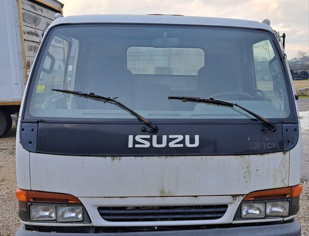 Cabina ISUZU npr 3.35