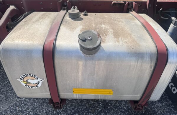 Serbatoio carburante / gasolio iveco eurocargo in alluminio - immagine 2