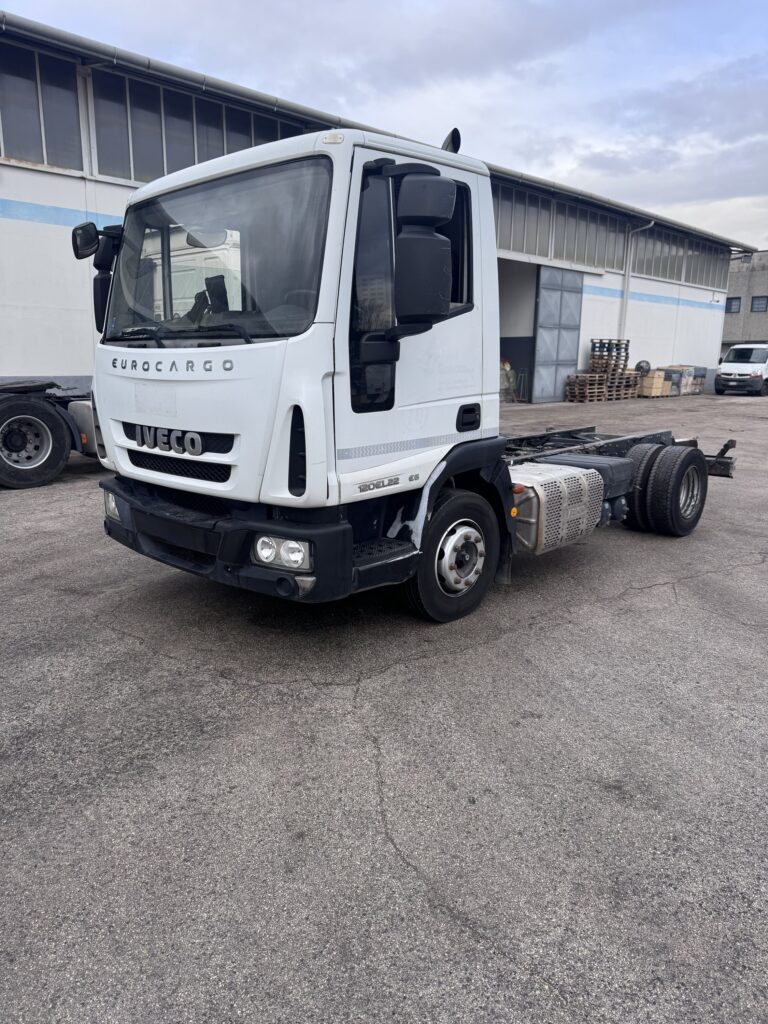 IVECO EUROCARGO 120EL22 (euro 6)