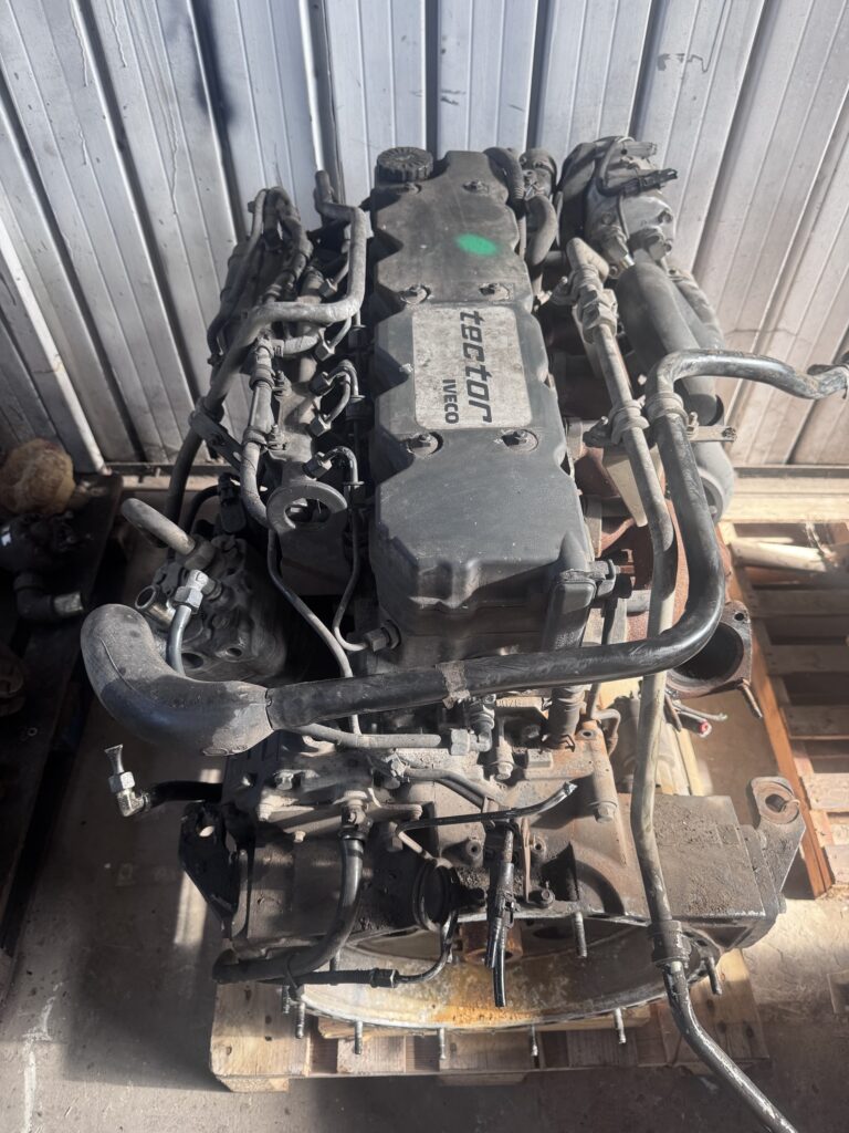 Motore iveco eurocargo tectorF4AE3681B*S123