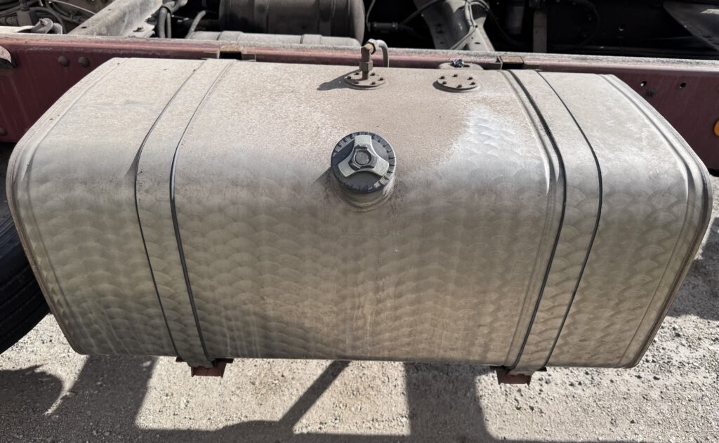 Serbatoio carburante / gasolio IVECO EUROCARGO
